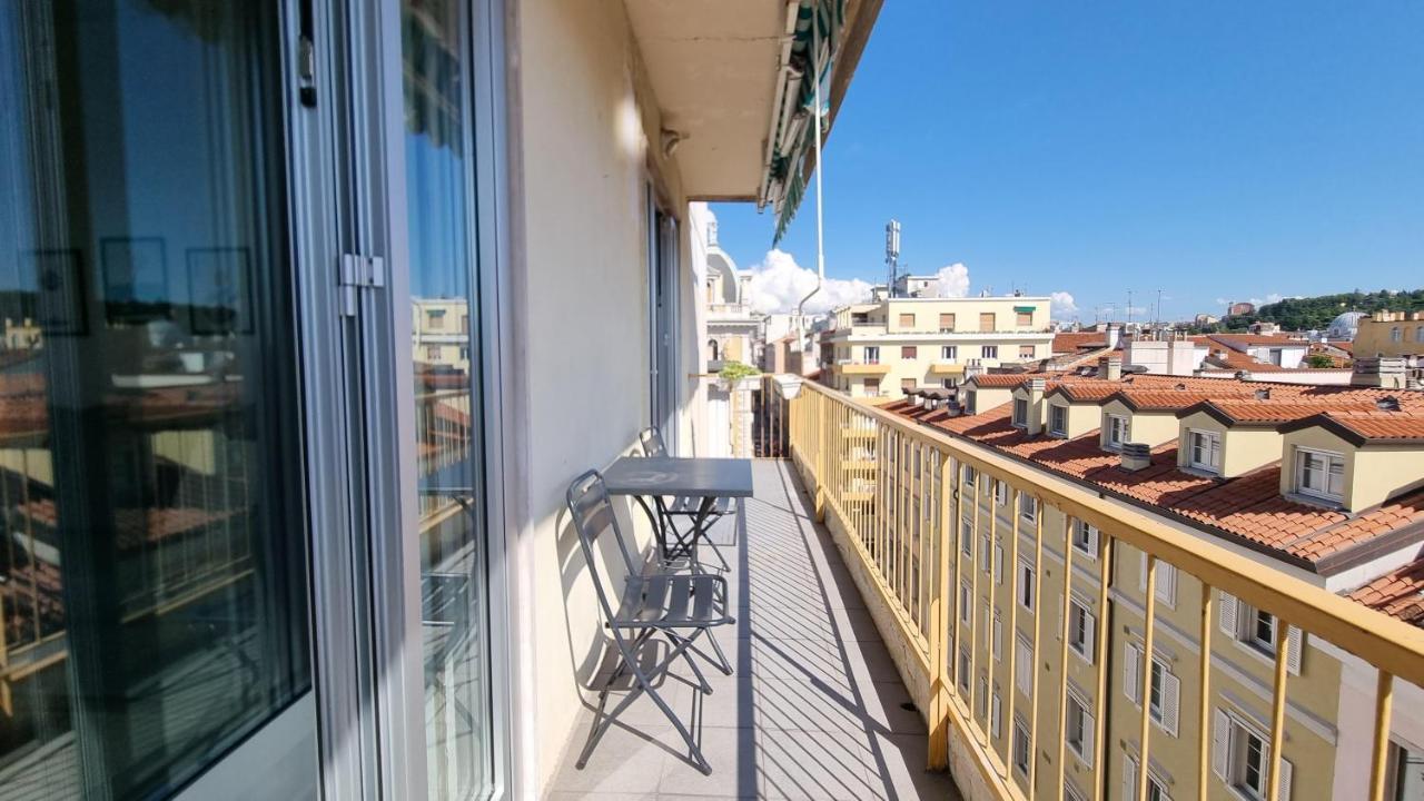 Milano Apartment Трієст Екстер'єр фото