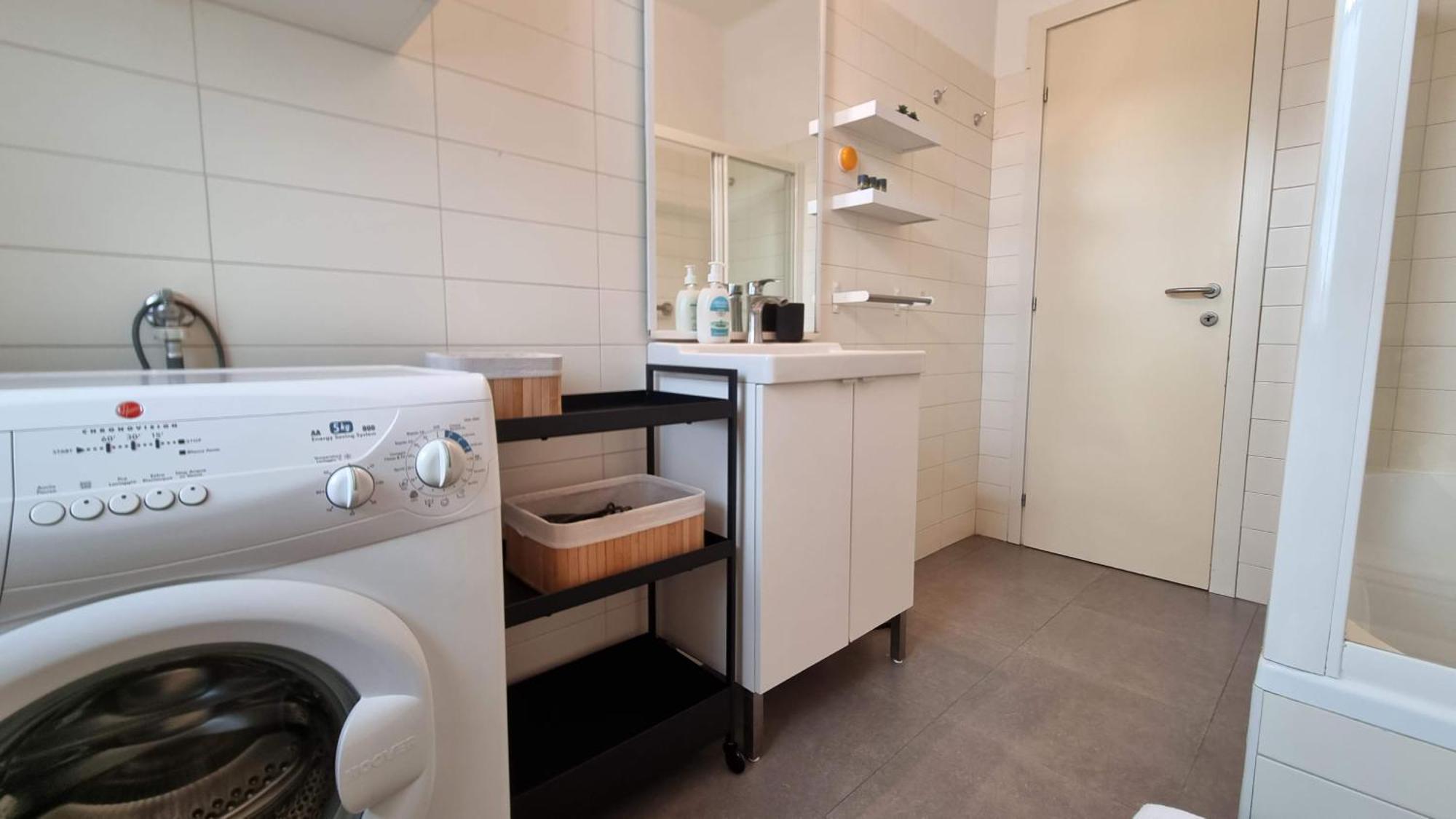 Milano Apartment Трієст Екстер'єр фото