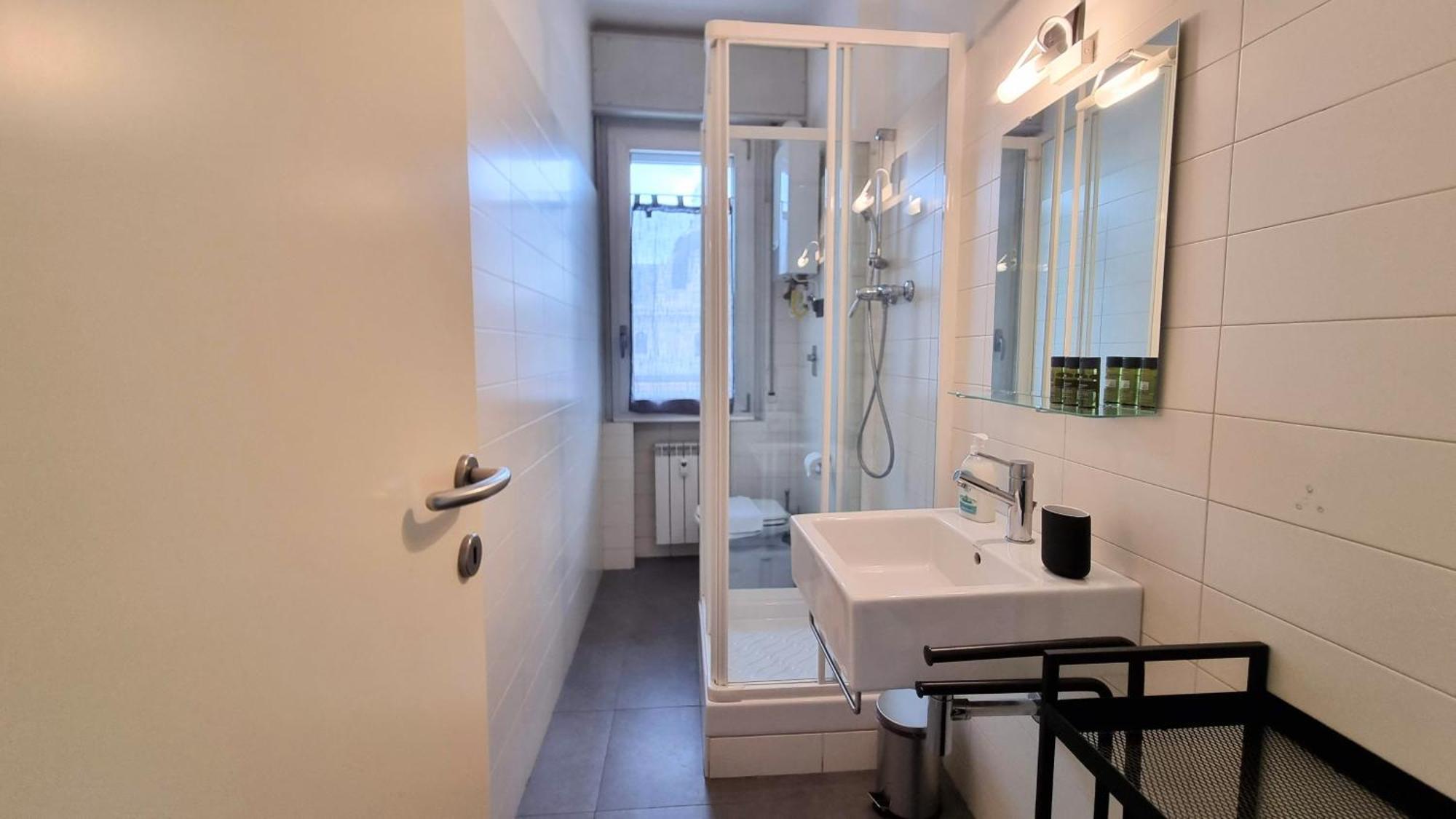 Milano Apartment Трієст Екстер'єр фото