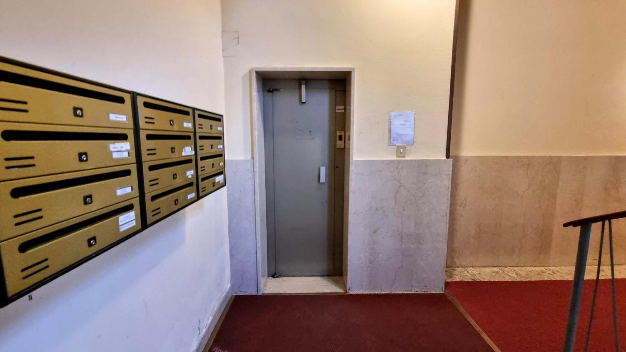 Milano Apartment Трієст Екстер'єр фото