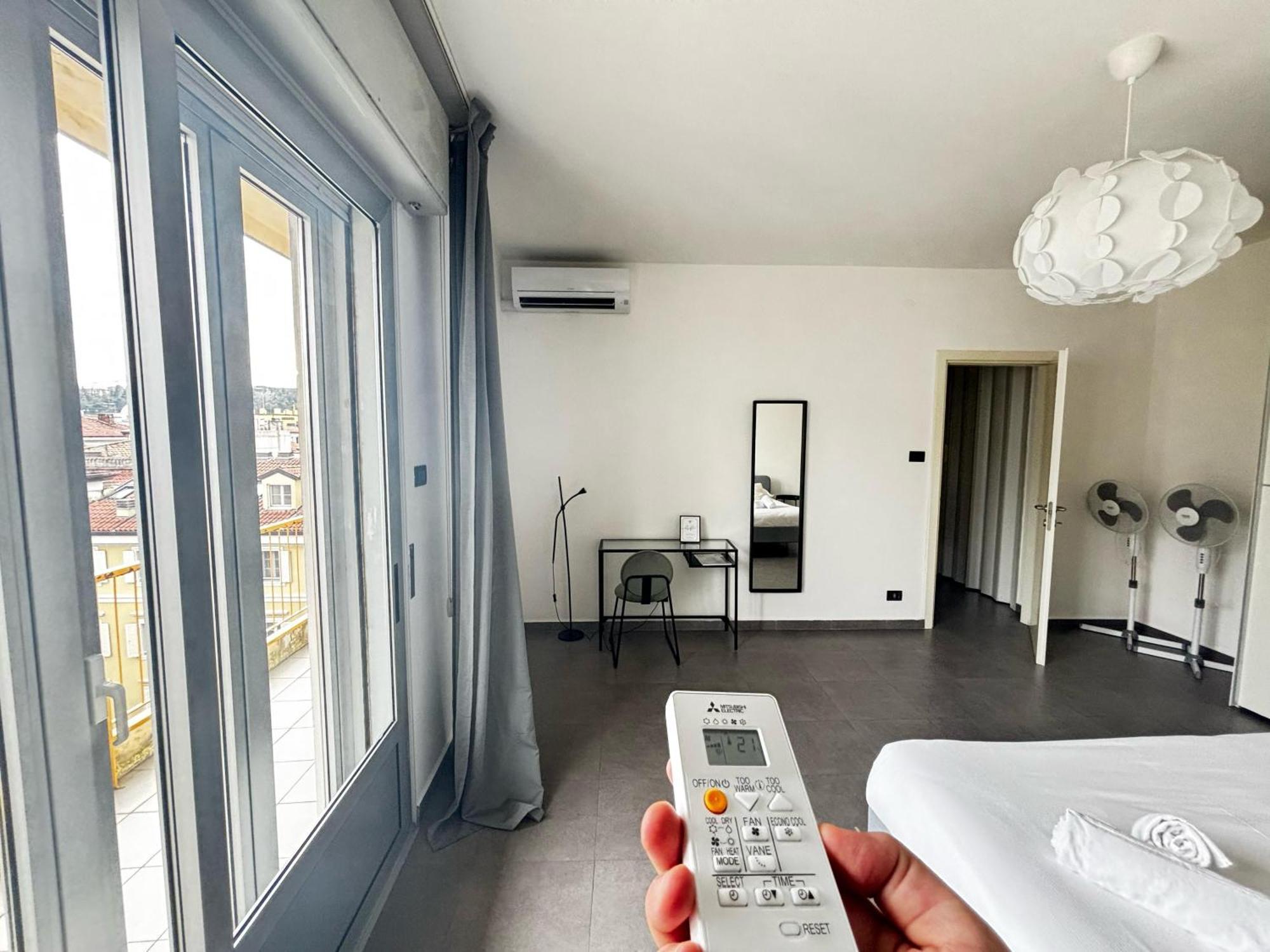 Milano Apartment Трієст Екстер'єр фото